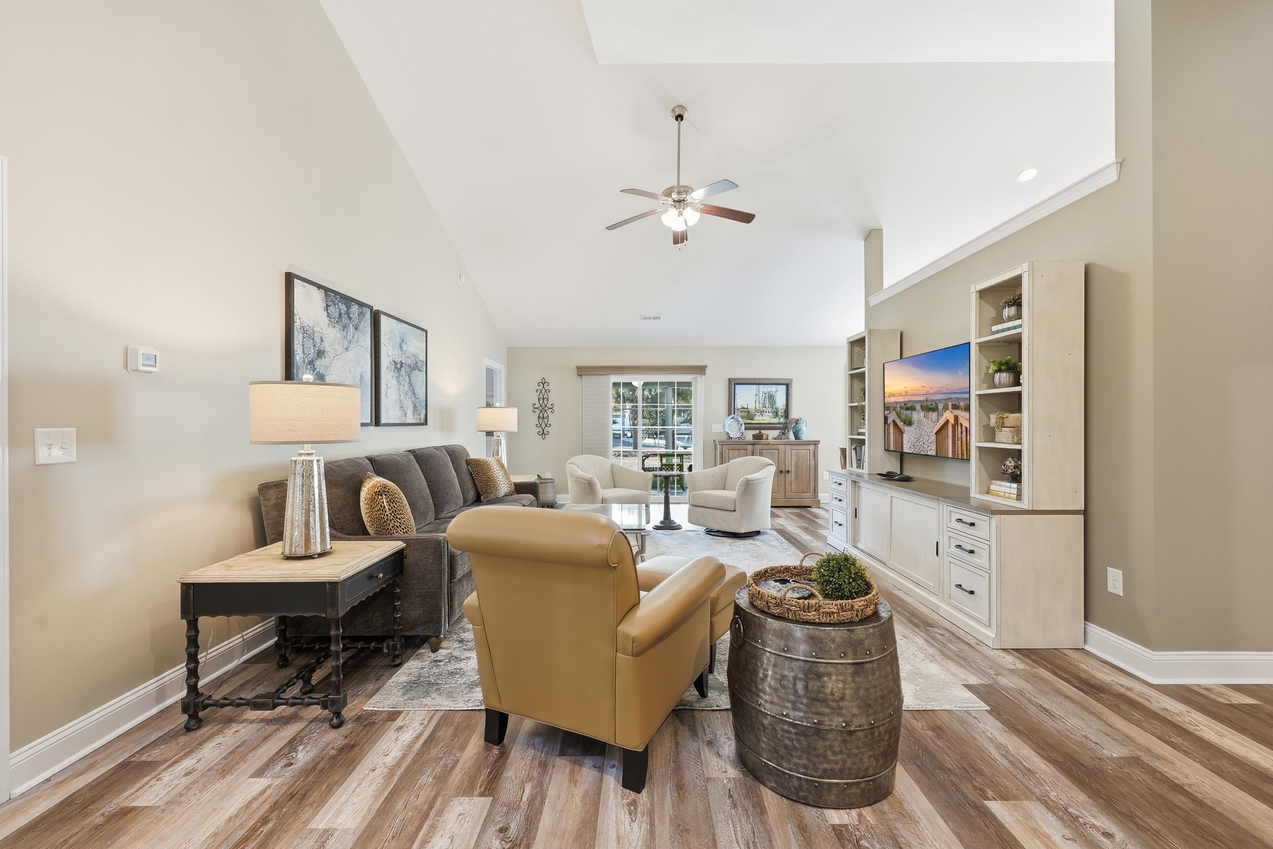 4576 Sandy Lane Murrells Inlet, SC 29576 - Photo 10 of 70 Gallery Image 10