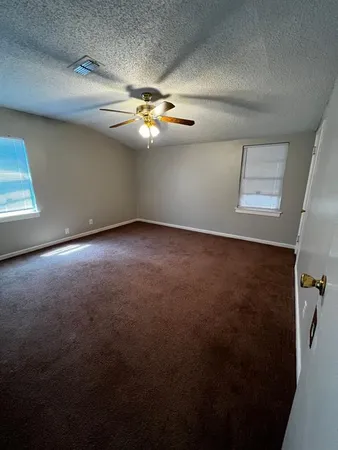 $1,750 | 2105 North 8th Street, Abilene, TX 79603