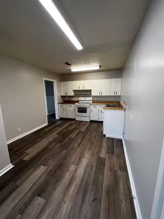 $1,750 | 2105 North 8th Street, Abilene, TX 79603