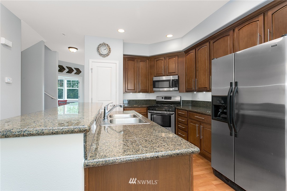 15 164th Street Southwest, Unit K1 Bothell, WA 98012 - Photo 8 of 25