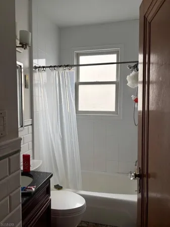 $1,500 | 2074 Stowe Street, Union, NJ 07083