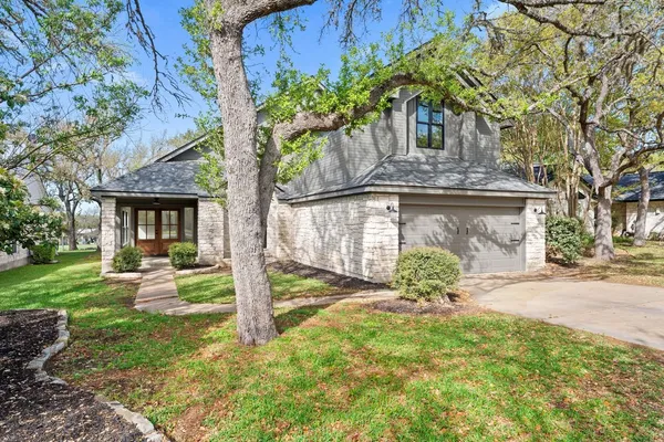 $699,000 | 44 Brookhollow Drive, Wimberley, TX 78676