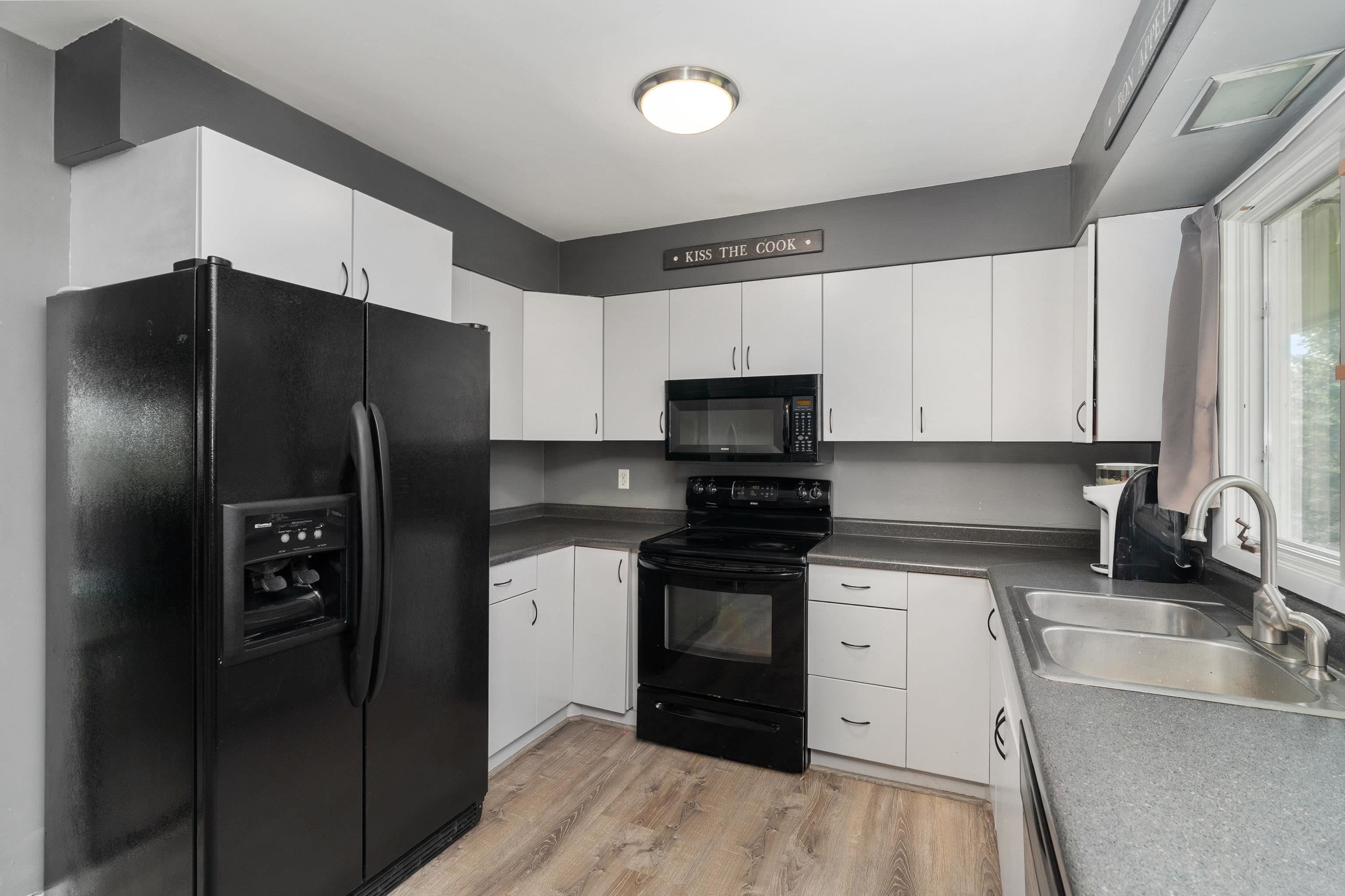 331 North Farrell Road Duluth, MN 55811 - Photo 12 of 33 Gallery Image 12