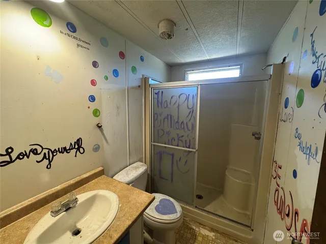 $95,000 | 125 3rd Street Northeast, Electric City, WA 99123