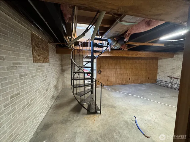 $95,000 | 125 3rd Street Northeast, Electric City, WA 99123