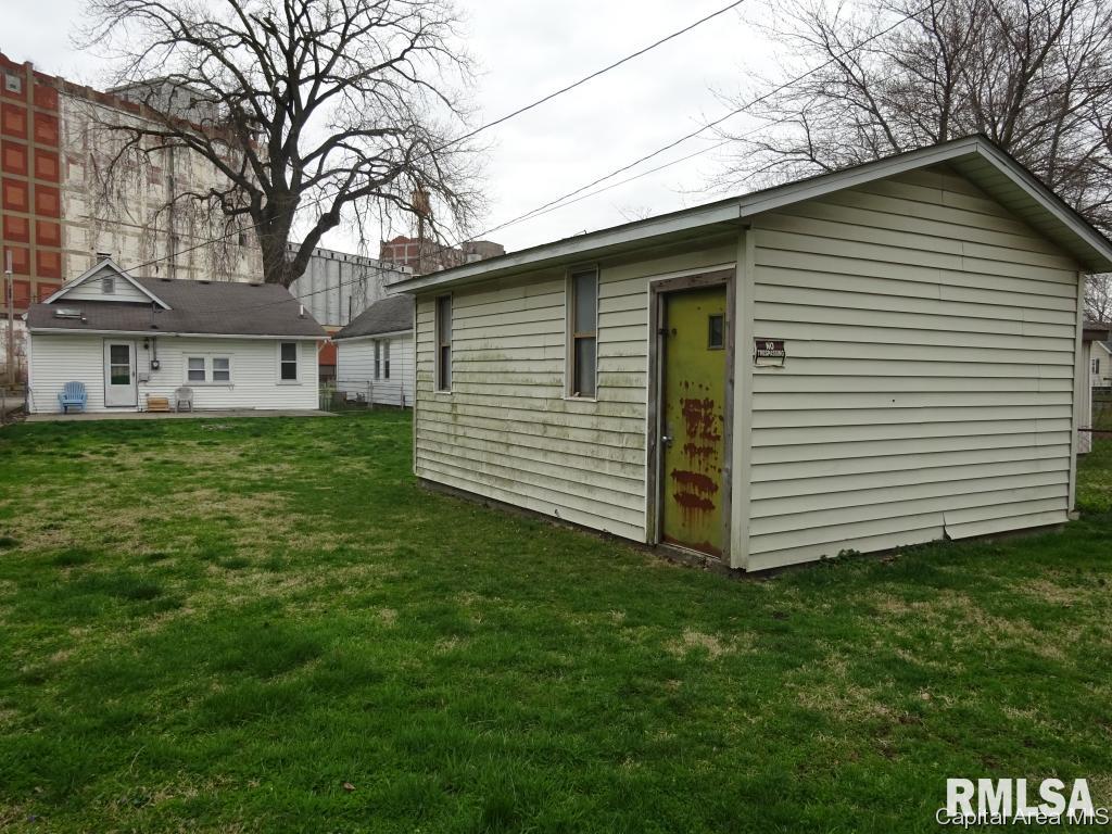 1111 North 15th Street Springfield, IL 62702 - Photo 10 of 21