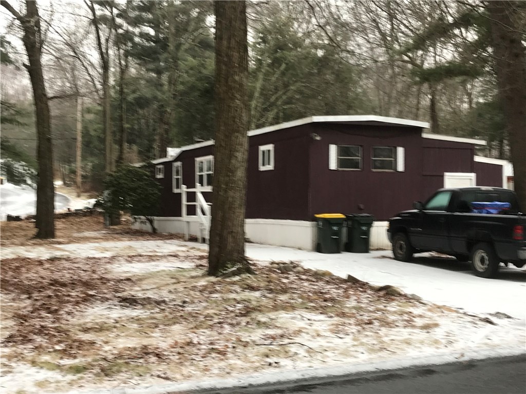 7 Wells Road Burrillville, RI 02839 - Photo 2 of 15