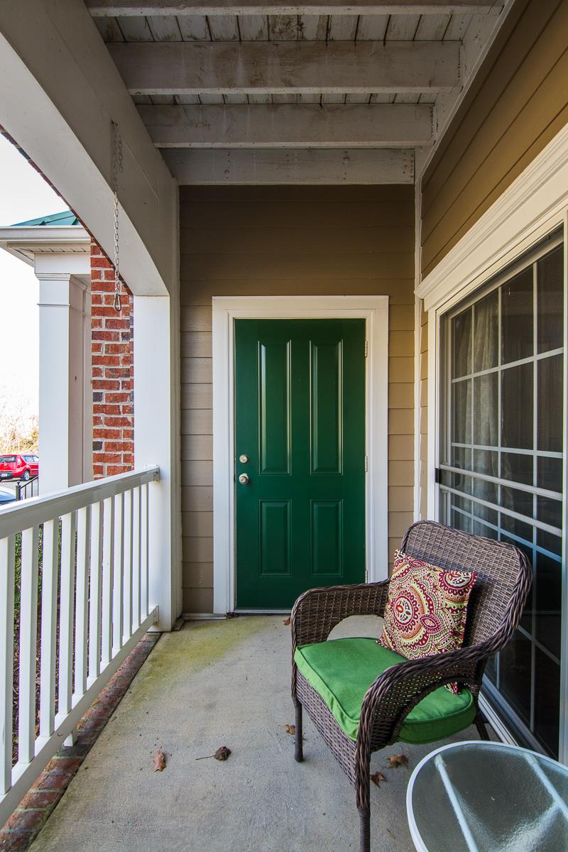8401 Callabee Way, Unit 4 Nashville, TN 37211 - Photo 11 of 19 a outdoor living space with furniture