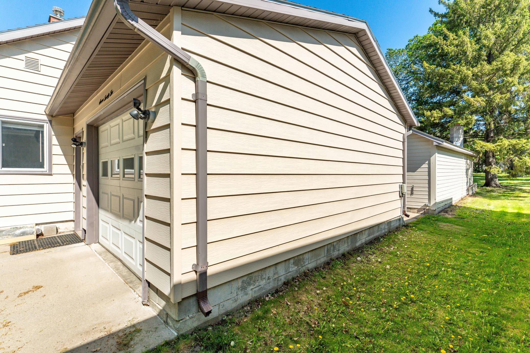 722 Spruce Street Fergus Falls, MN 56537 - Photo 8 of 61