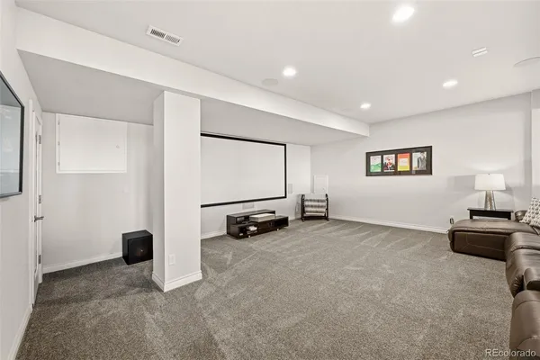 a view of a livingroom with furniture
