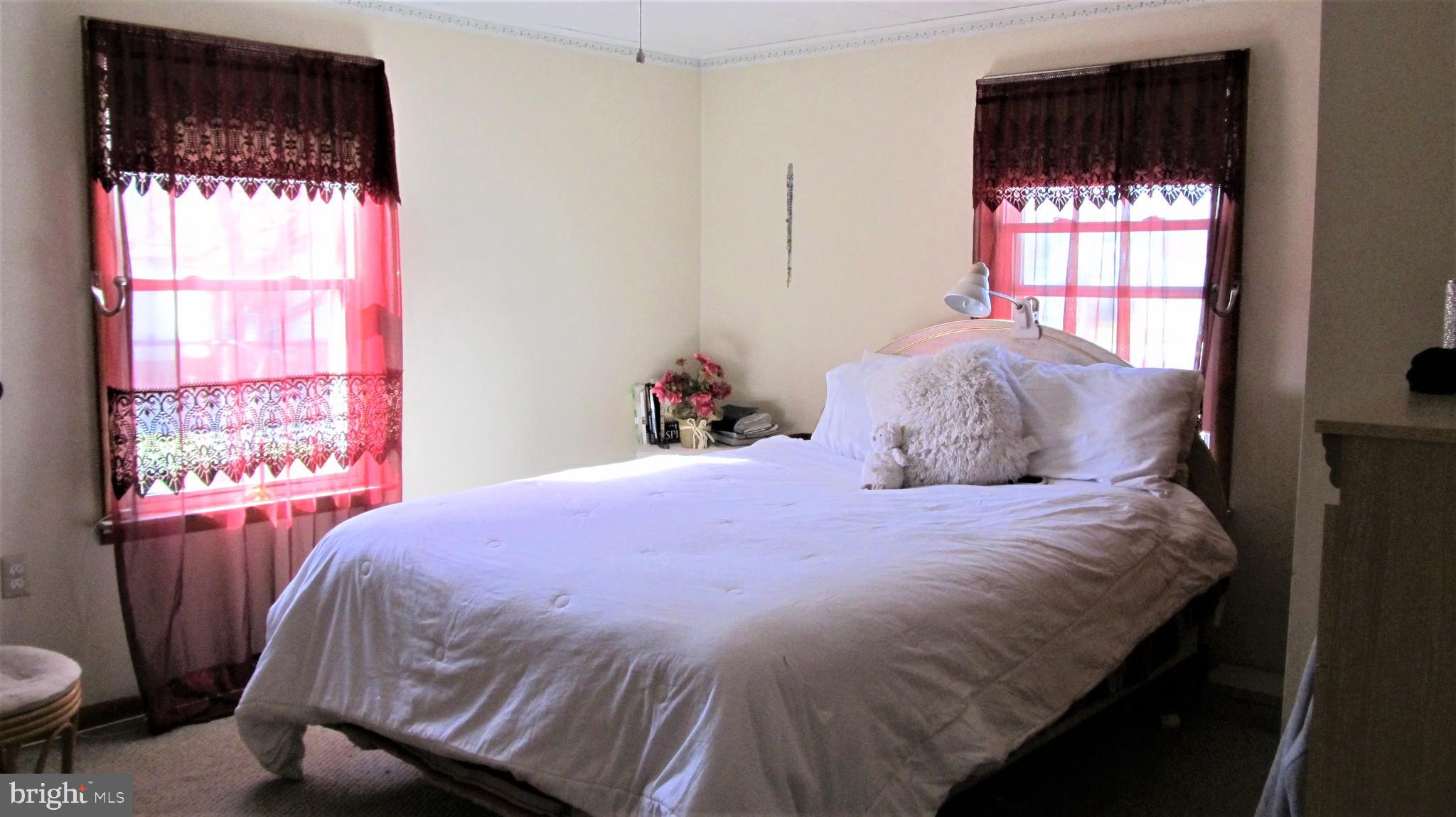404 Charles Road Linthicum, MD 21090 - Photo 6 of 23 Upstairs bedroom