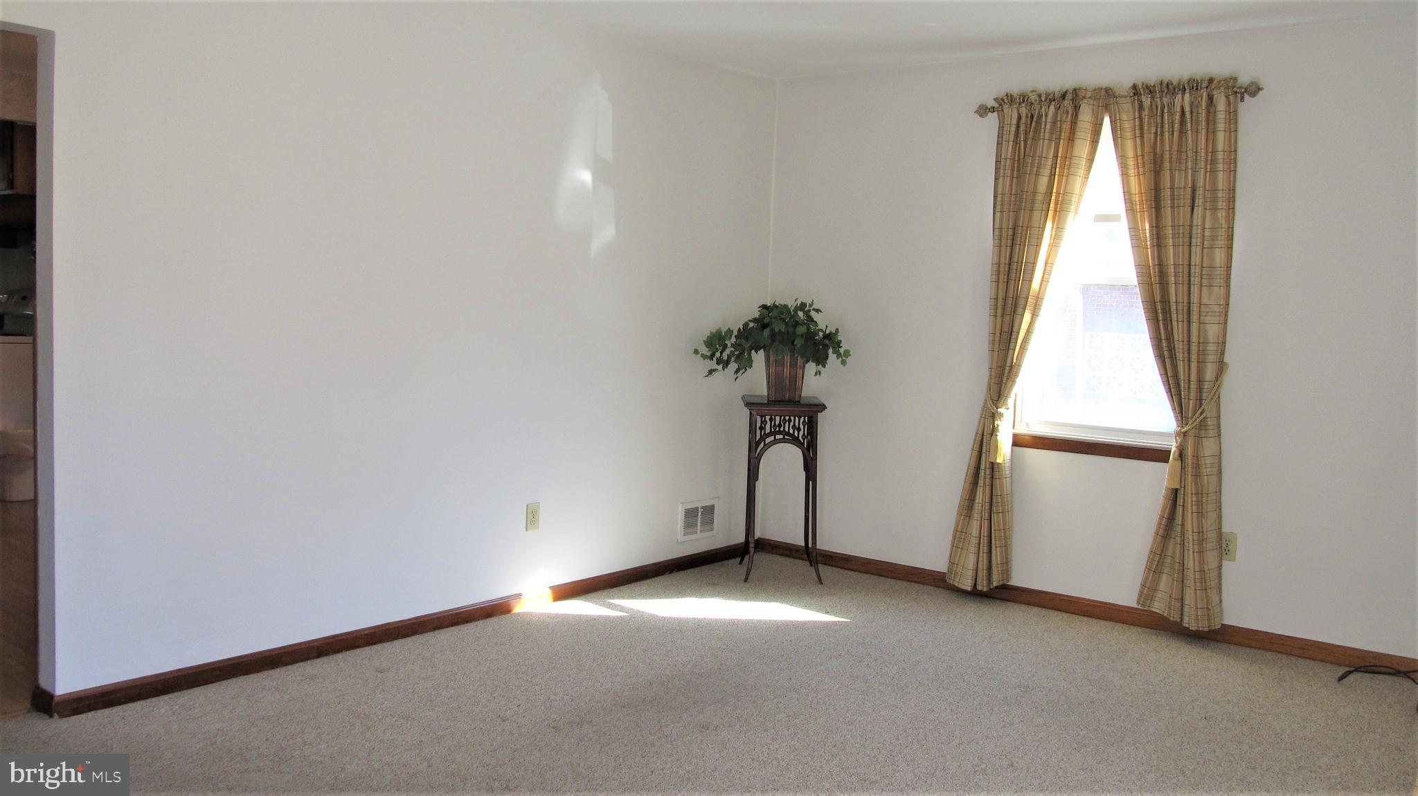 404 Charles Road Linthicum, MD 21090 - Photo 9 of 23 Downstairs living room