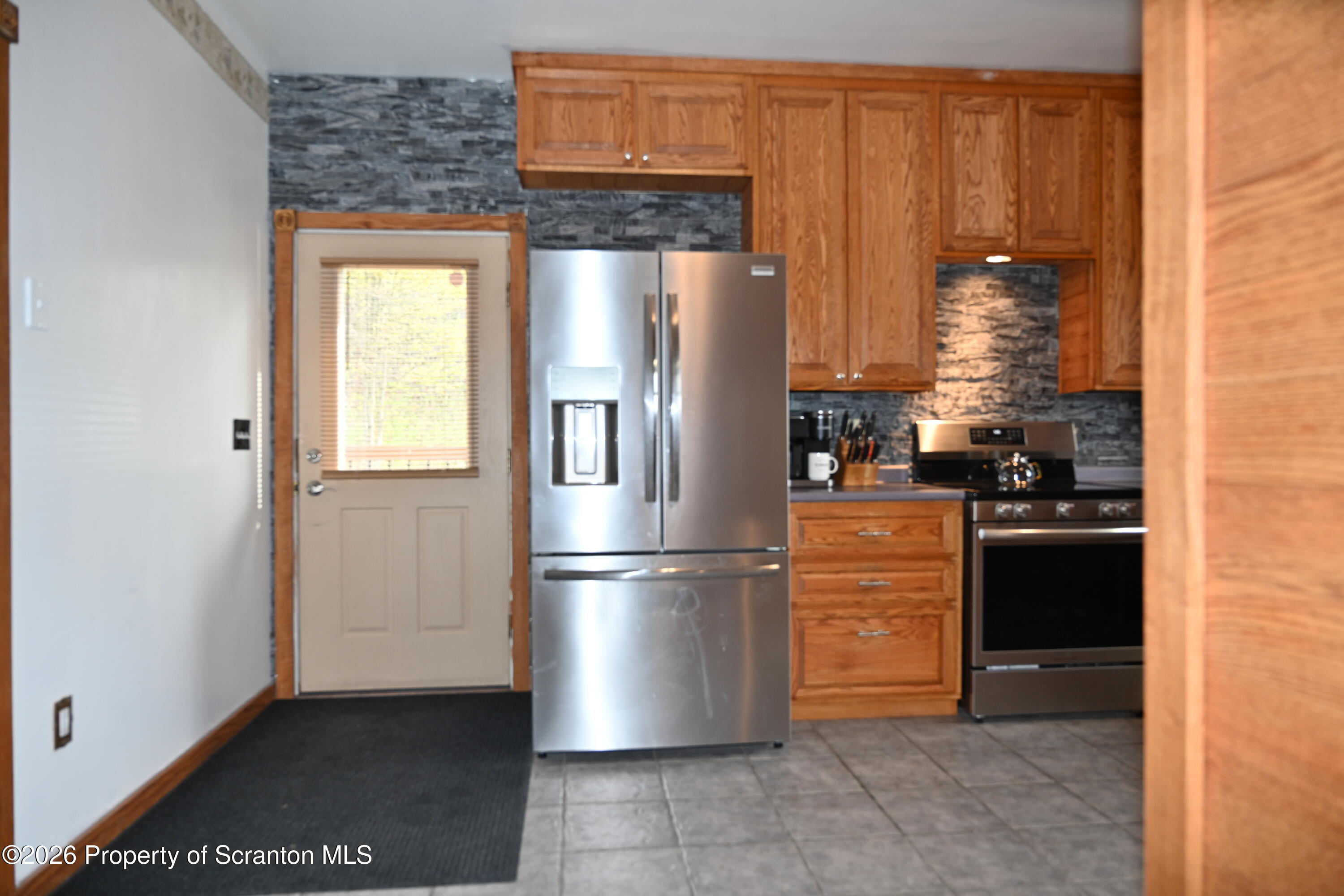 325 Lyons Road Hallstead, PA 18822 - Photo 6 of 56 DSC_2685