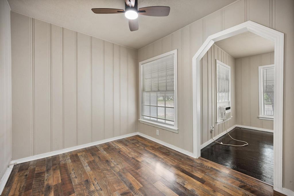 3837 Earl Street Fort Worth, TX 76111 - Photo 14 of 32 Recently renovated duplex! Great opportunity!