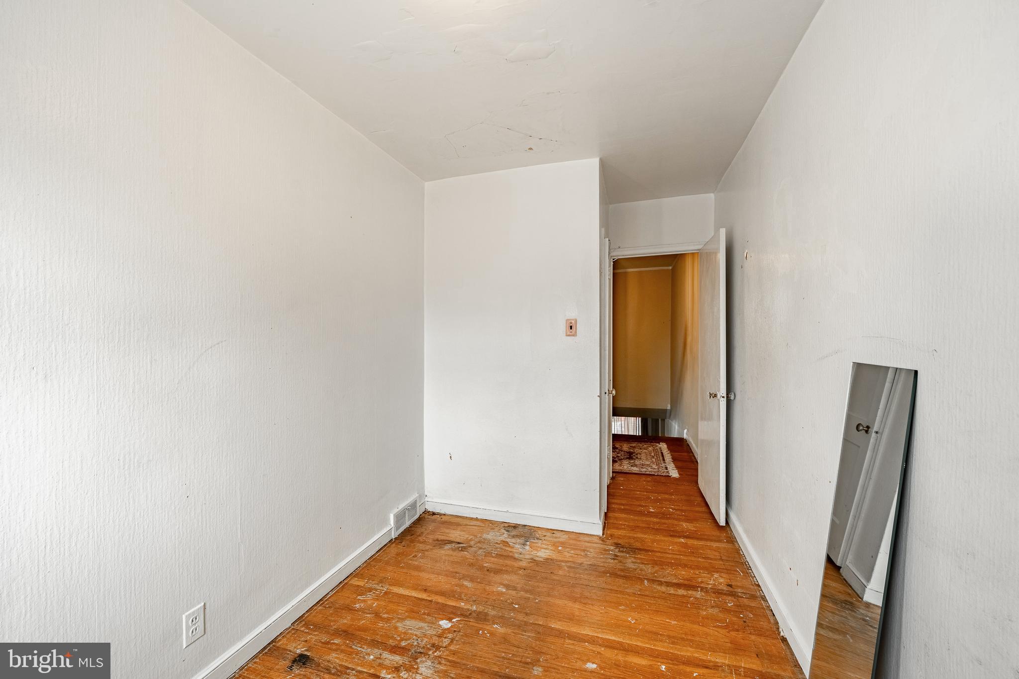 8650 Provident Street Philadelphia, PA 19150 - Photo 19 of 25