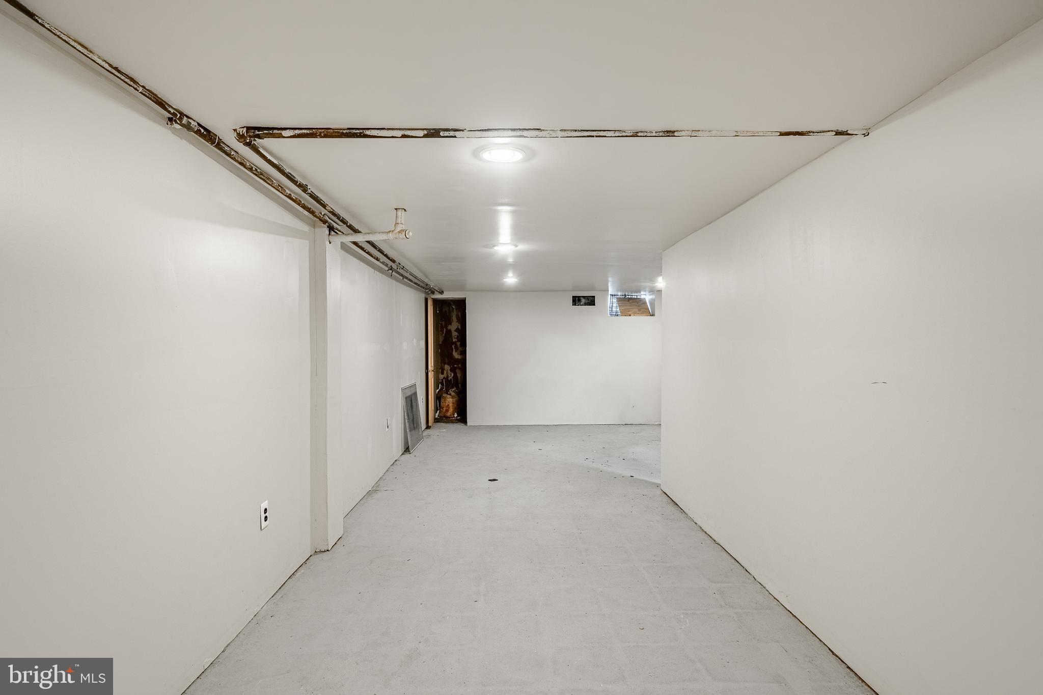 8650 Provident Street Philadelphia, PA 19150 - Photo 21 of 25