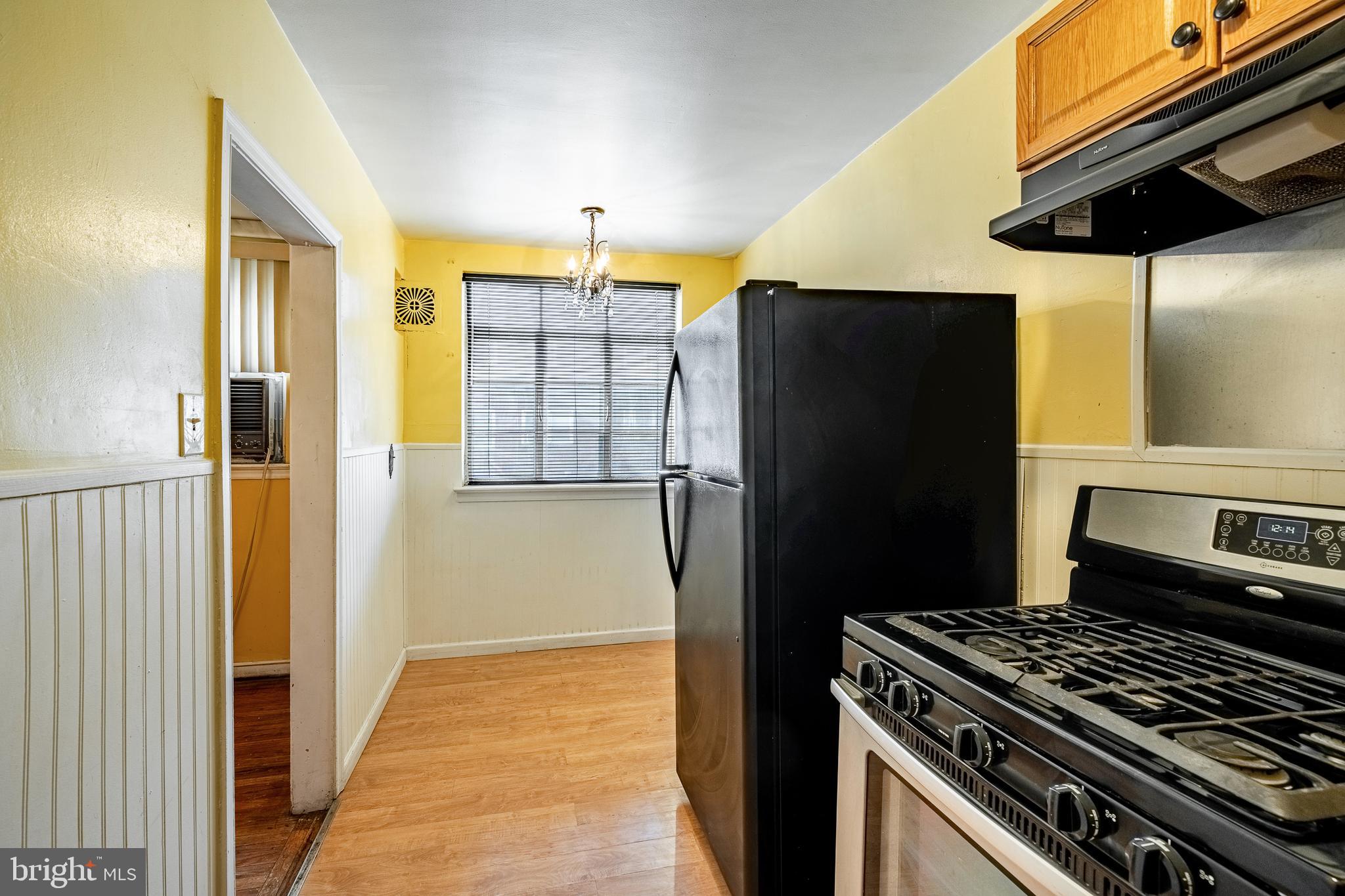 8650 Provident Street Philadelphia, PA 19150 - Photo 10 of 25