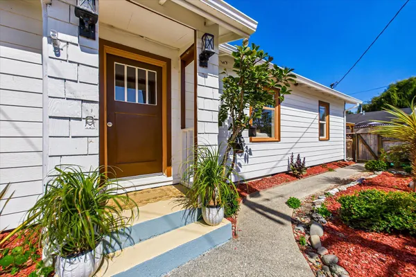 $549,000 | 1467 Rose Avenue, Ferndale, CA 95536