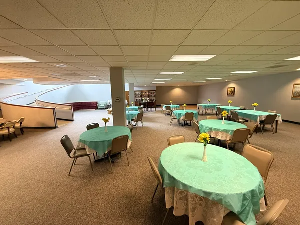 $135,000 | 1104 Kimberly Road, Unit 602, Bettendorf, IA 52722