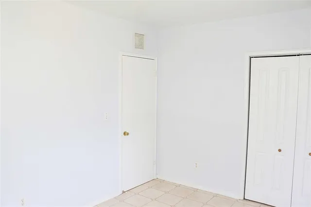 $3,000 | 2640 Southwest 79th Avenue, Miami, FL 33155