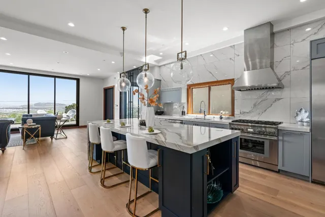 a view of utility room