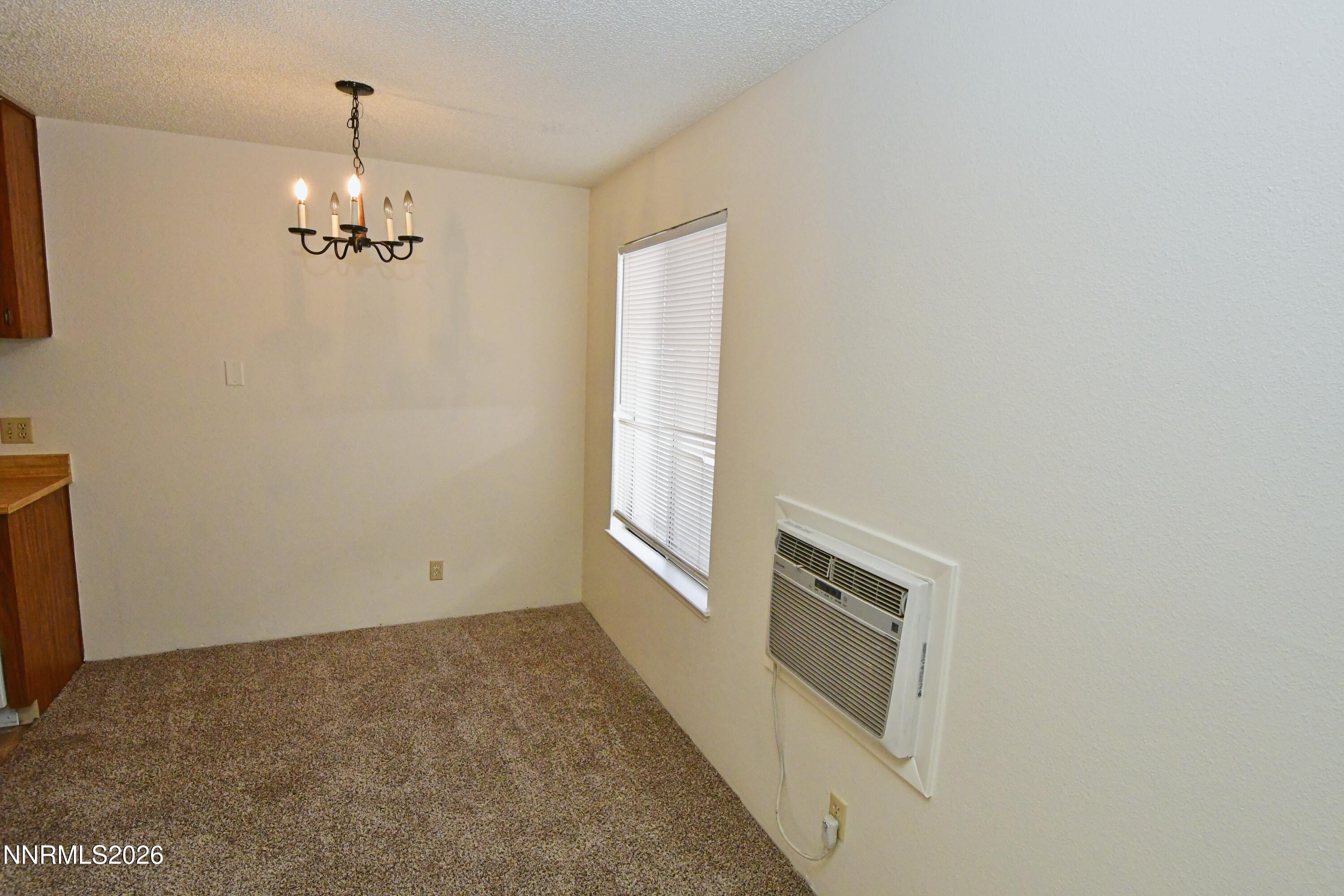 400 South Saliman Road, Unit E36 Carson City, NV 89701 - Photo 5 of 9 DSC_1933