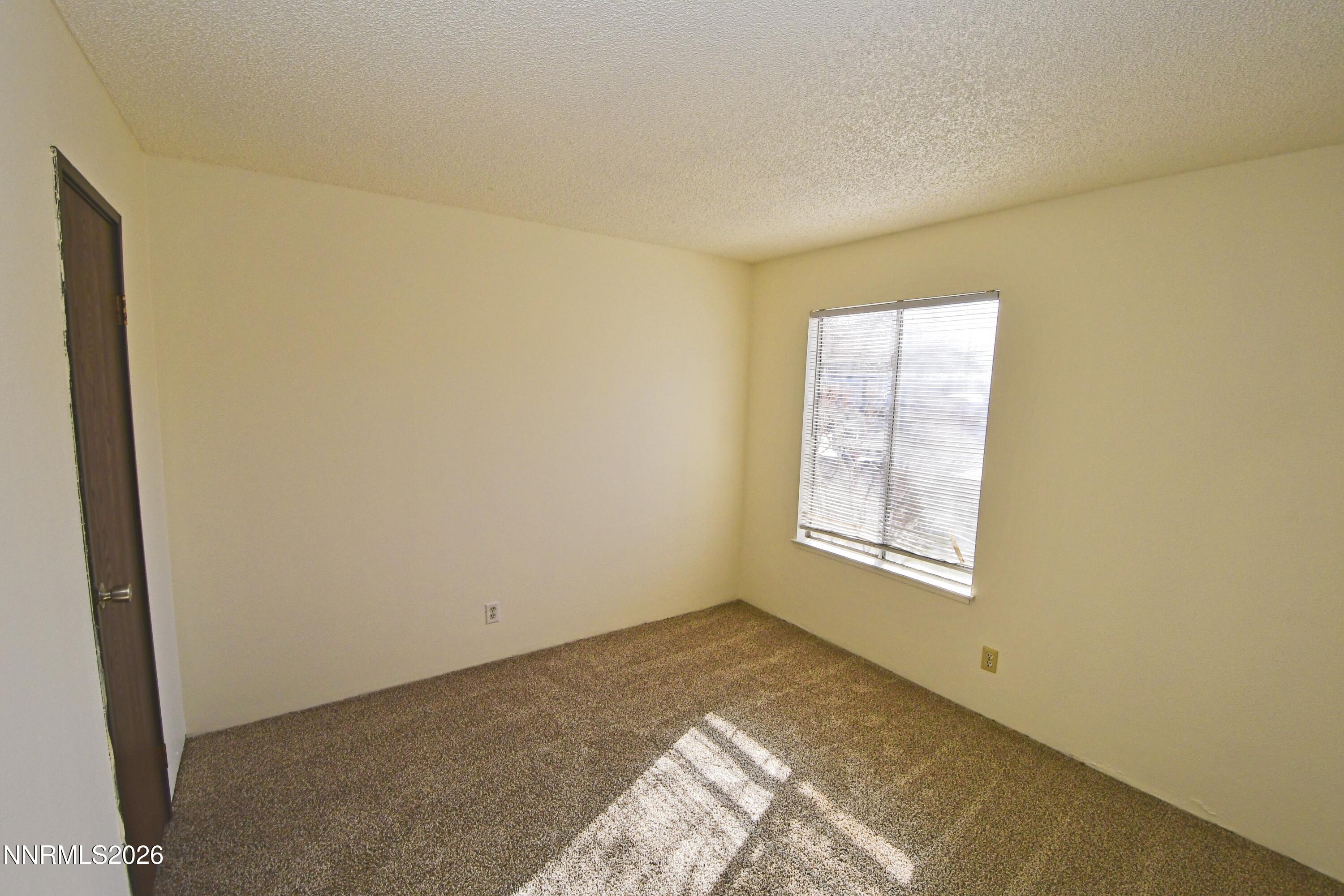 400 South Saliman Road, Unit E36 Carson City, NV 89701 - Photo 8 of 9 DSC_1936