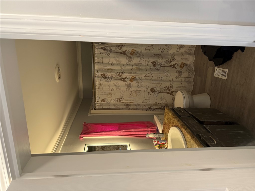 132 Rolling Hills Road Six Mile, SC 29682 - Photo 10 of 19