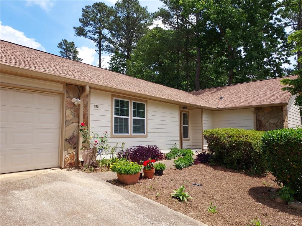 646 Post Rd Drive Stone Mountain, GA 30088 - Photo 1 of 1 Gallery Image 1