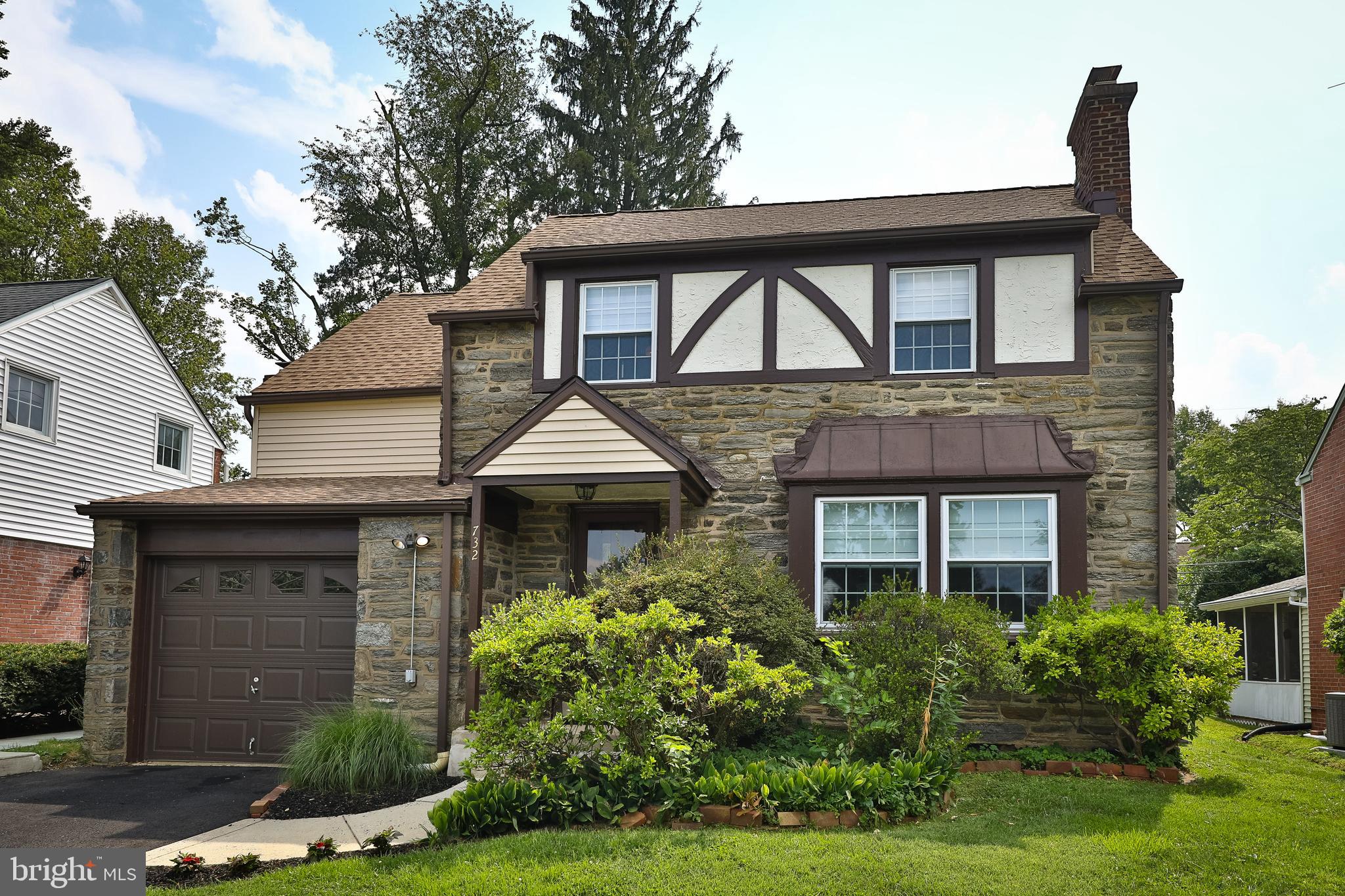 732 Brooke Road Glenside, PA 19038 - Photo 1 of 33 Gallery Image 1