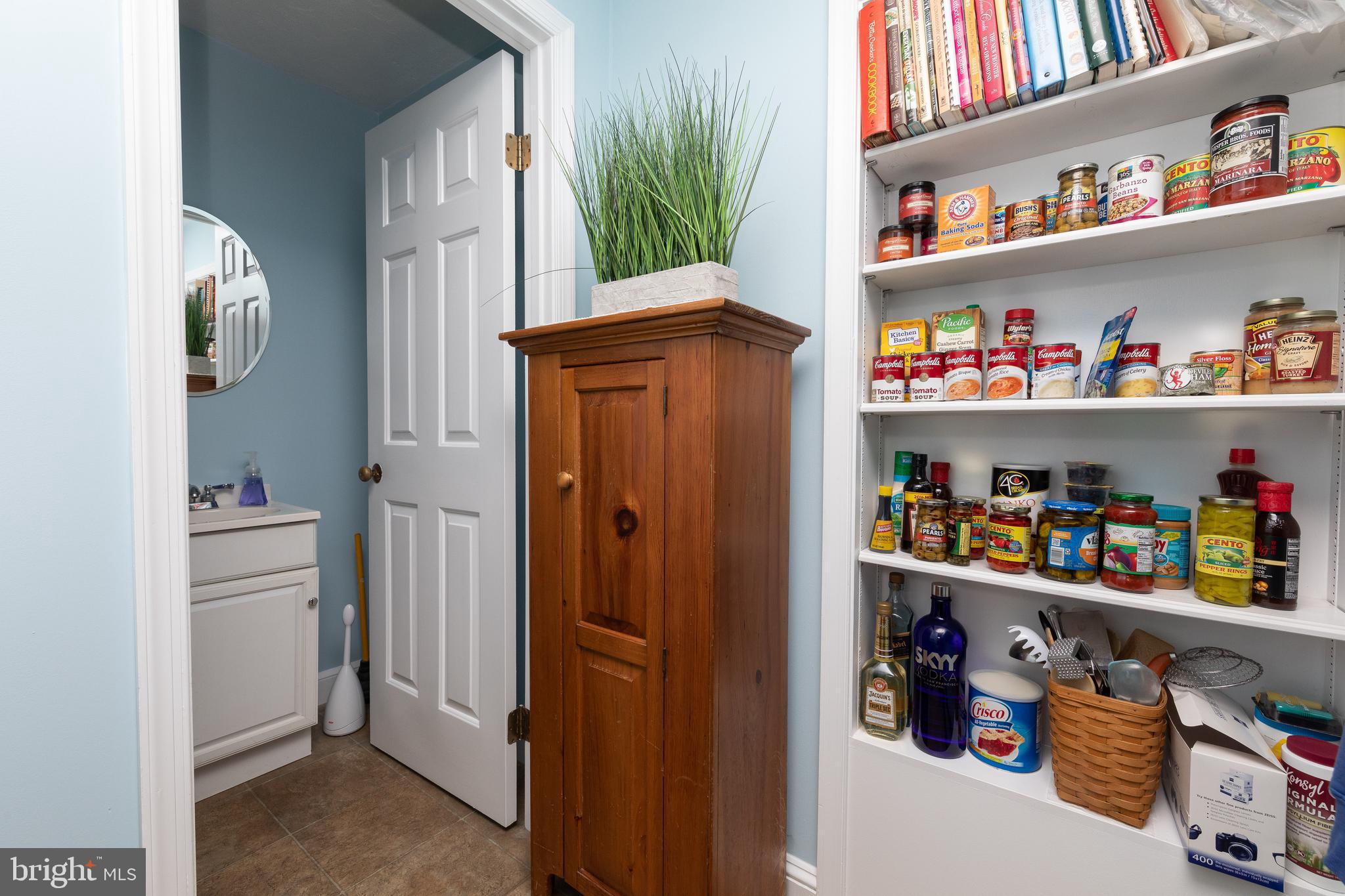 732 Brooke Road Glenside, PA 19038 - Photo 19 of 33 Gallery Image 19