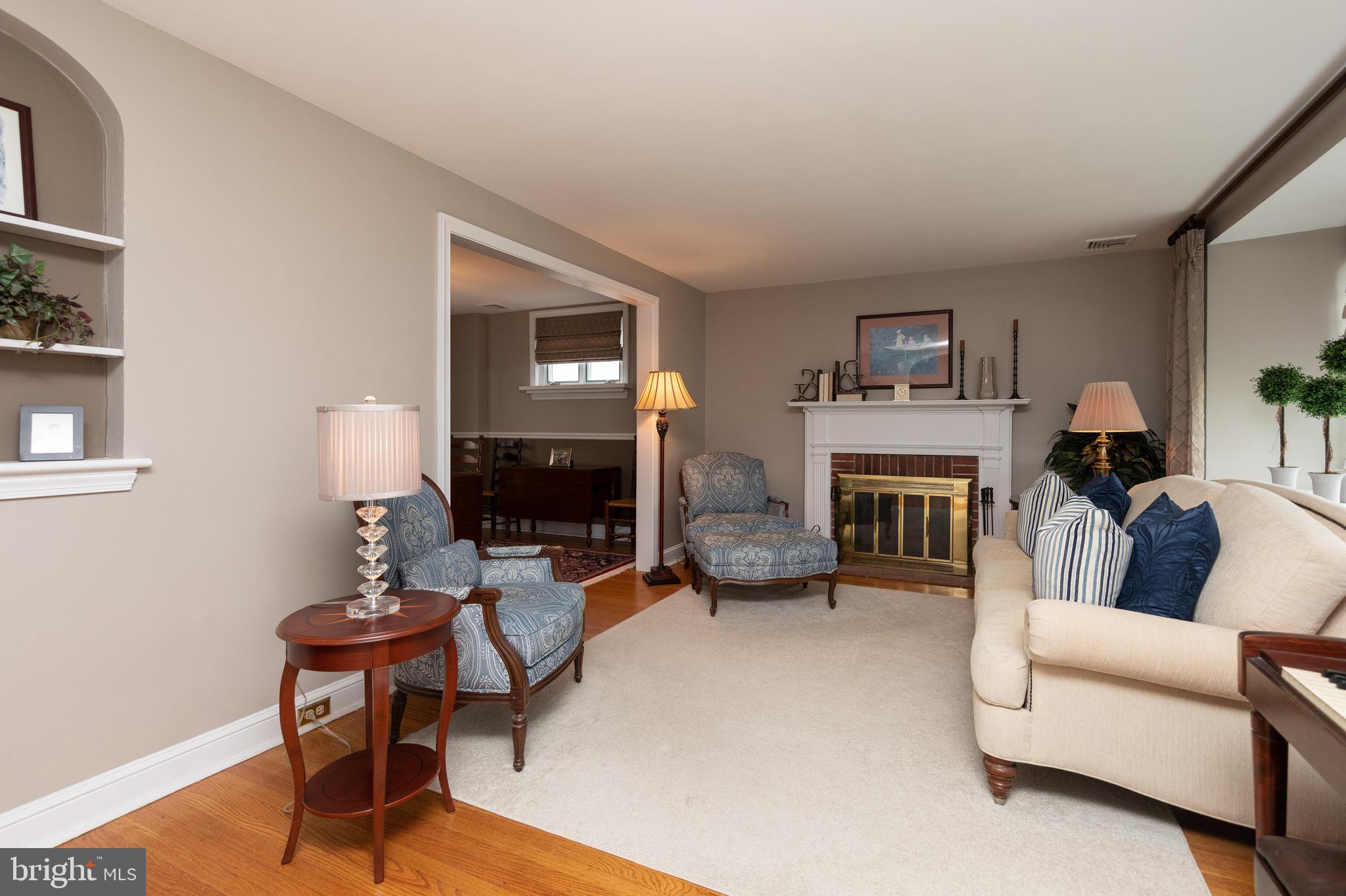 732 Brooke Road Glenside, PA 19038 - Photo 4 of 33 Gallery Image 4