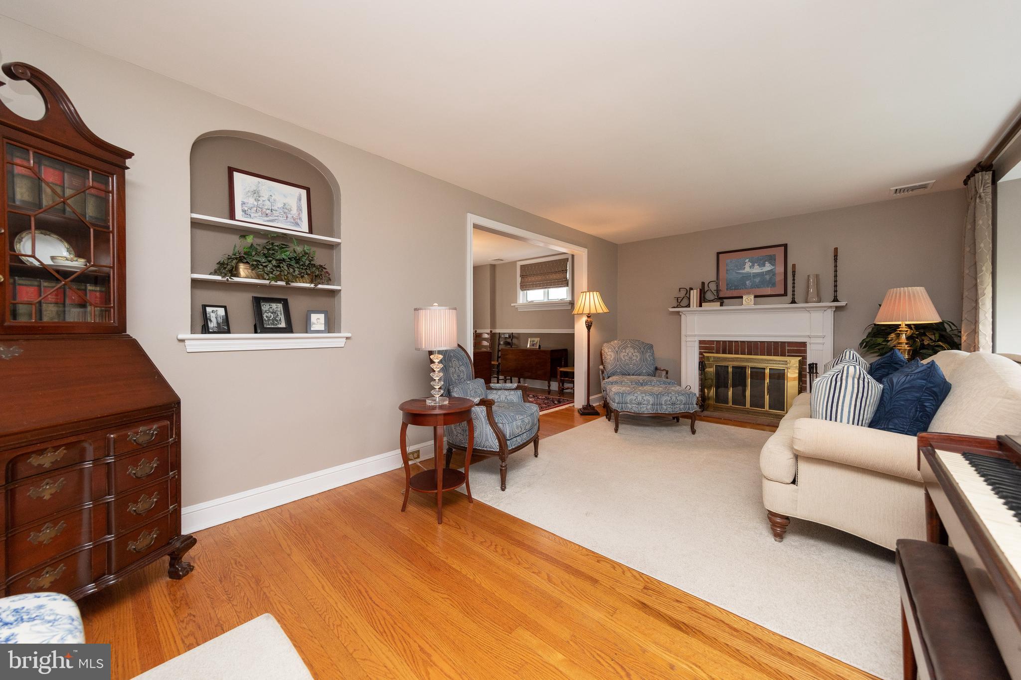 732 Brooke Road Glenside, PA 19038 - Photo 5 of 33 Gallery Image 5