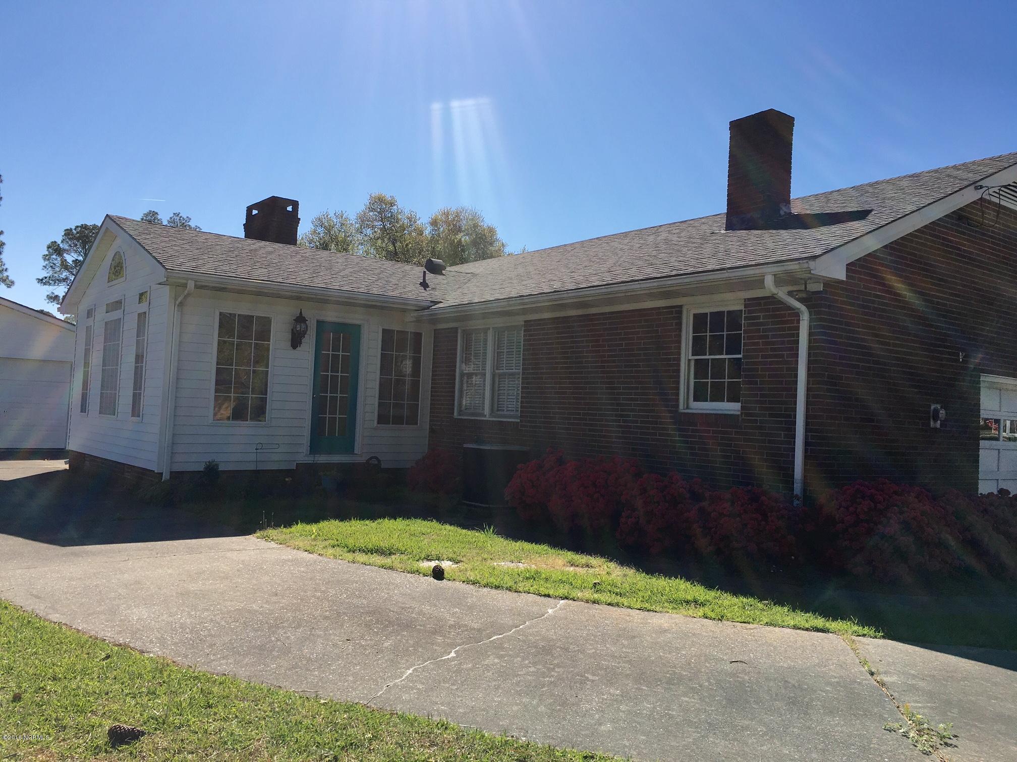 3211 Hillman Road Kinston, NC 28504 - Photo 3 of 19 3211 Hillman02