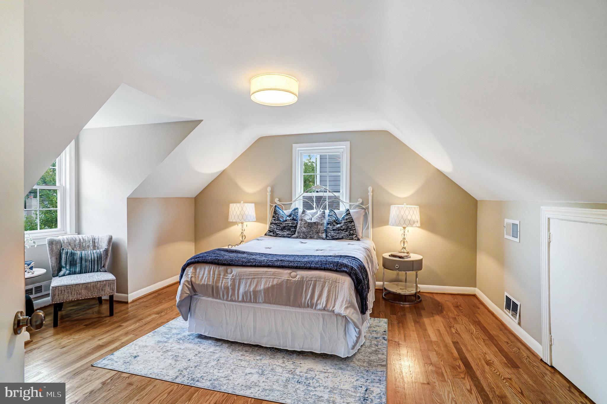 107 West Cameron Road Falls Church, VA 22046 - Photo 16 of 37 Generous size and charming Cape Cod nooks