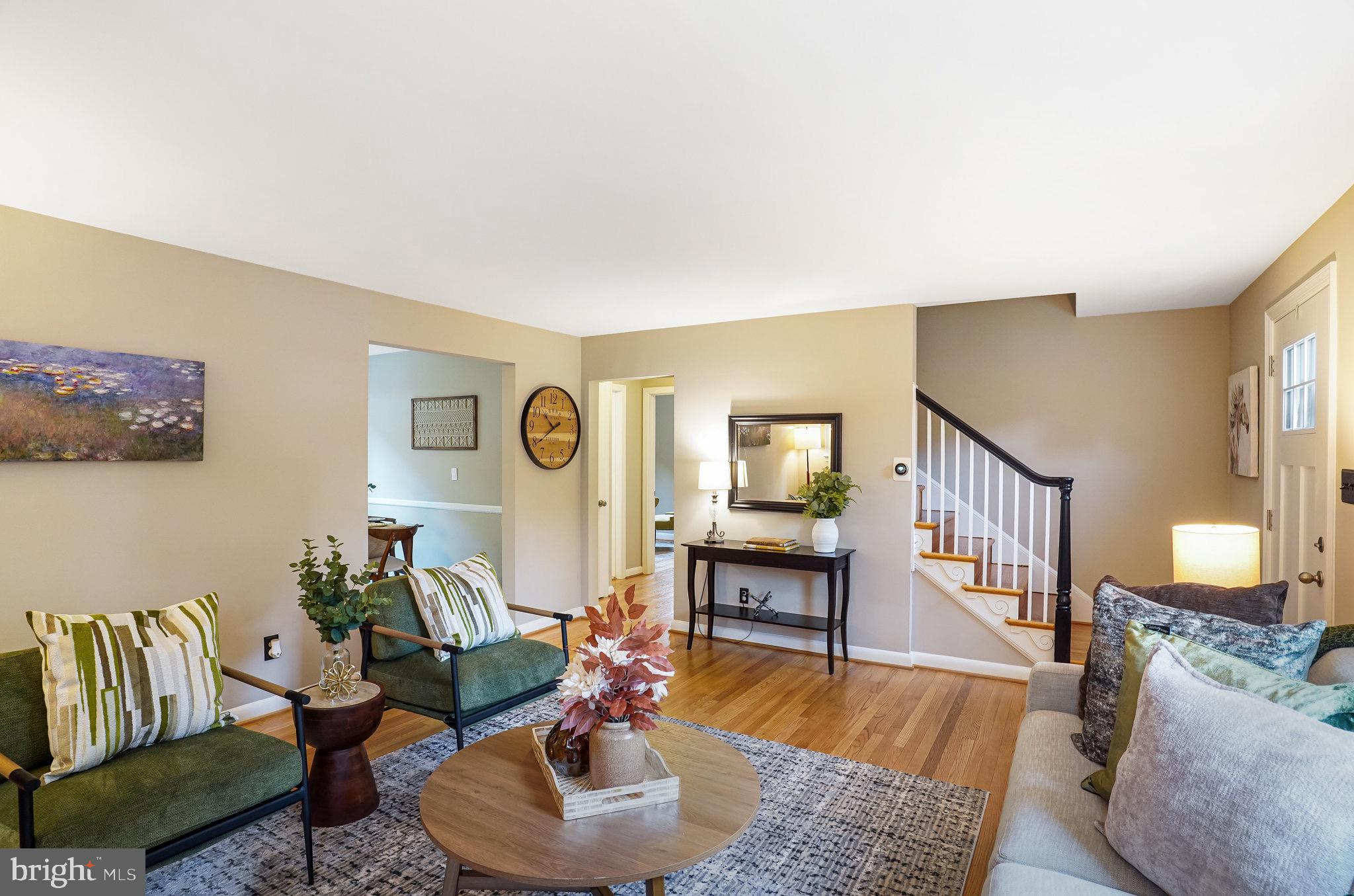 107 West Cameron Road Falls Church, VA 22046 - Photo 7 of 37 Charming hardwood floors