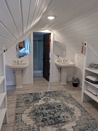 $4,195 | 170 East Main Street, Merrimac, WI 53561