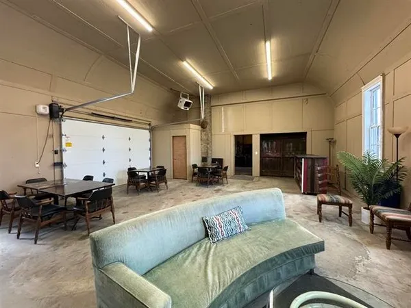 $4,195 | 170 East Main Street, Merrimac, WI 53561