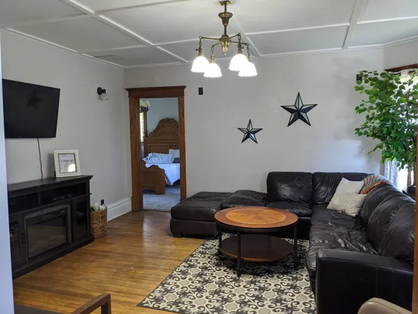 $4,195 | 170 East Main Street, Merrimac, WI 53561