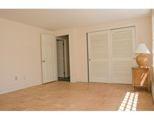 305 Concord Road Bedford, MA 01730 - Photo 20 of 24 Gallery Image 20