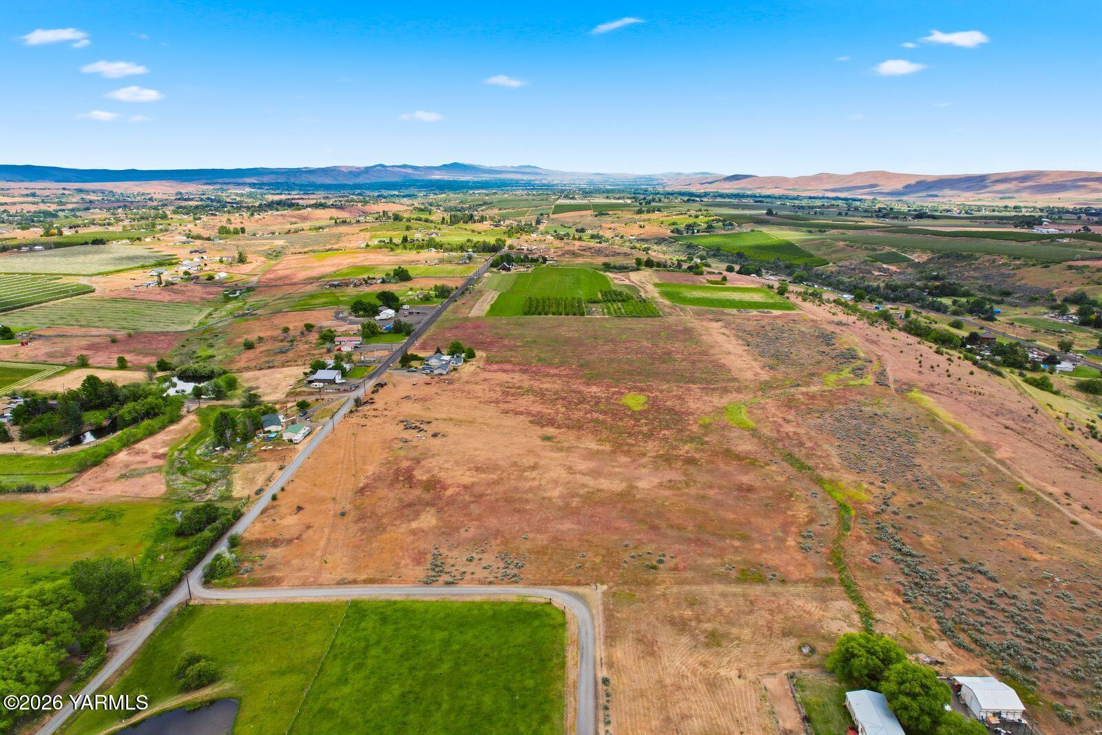 1580 North Cottonwood Road Yakima, WA 98908 - Photo 35 of 37 1580 N Cottonwood Rd_018