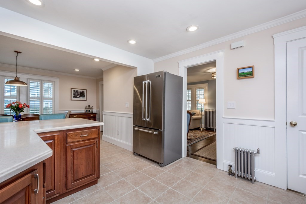 114 Warwick Road Melrose, MA 02176 - Photo 20 of 42 Gallery Image 20
