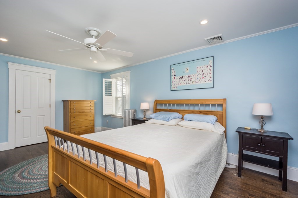 114 Warwick Road Melrose, MA 02176 - Photo 26 of 42 Gallery Image 26