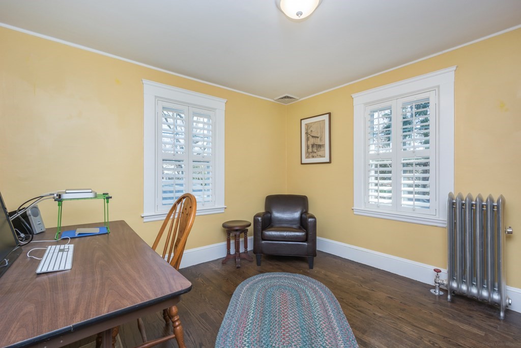 114 Warwick Road Melrose, MA 02176 - Photo 29 of 42 Gallery Image 29