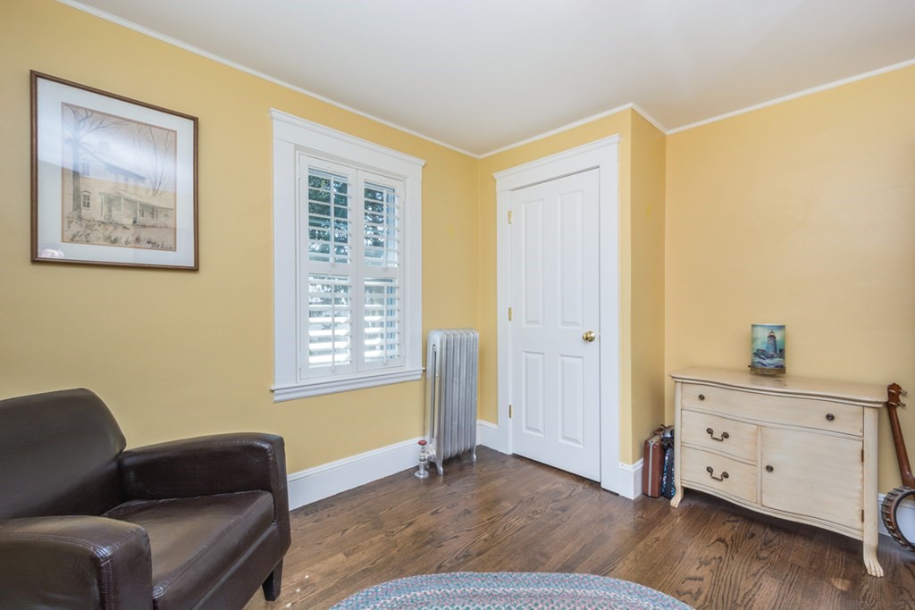 114 Warwick Road Melrose, MA 02176 - Photo 30 of 42 Gallery Image 30