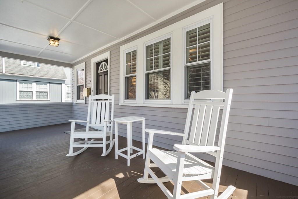 114 Warwick Road Melrose, MA 02176 - Photo 5 of 42 Gallery Image 5