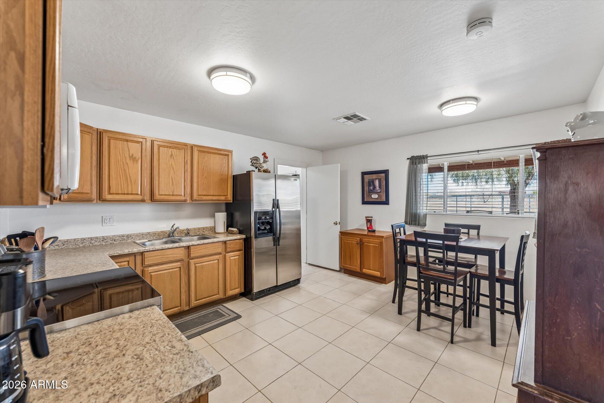 21508 West Lone Mountain Road Wittmann, AZ 85361 - Photo 16 of 41 11-DSC05214