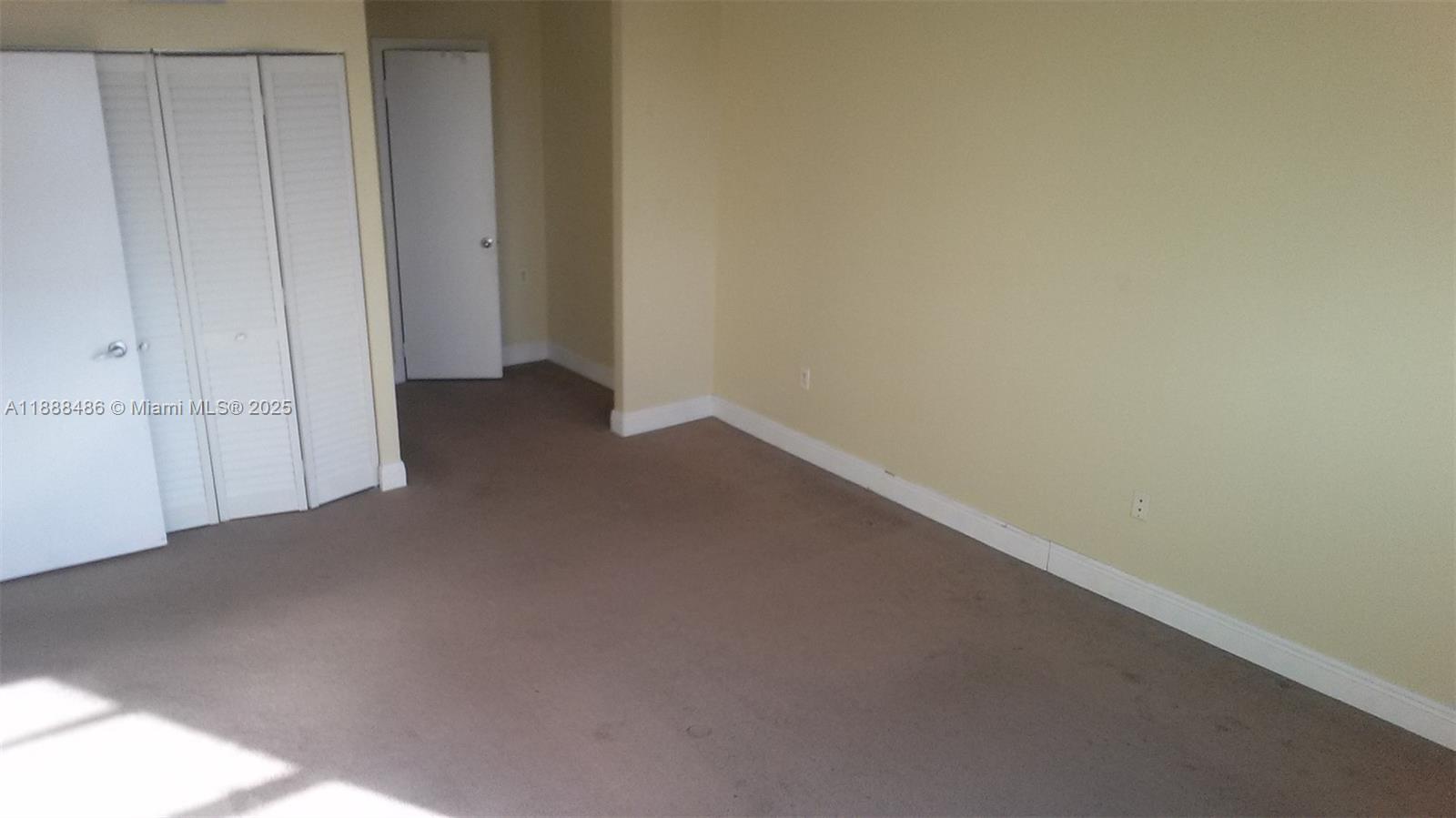 2750 Northeast 183rd Street, Unit 2305 Aventura, FL 33160 - Photo 20 of 31