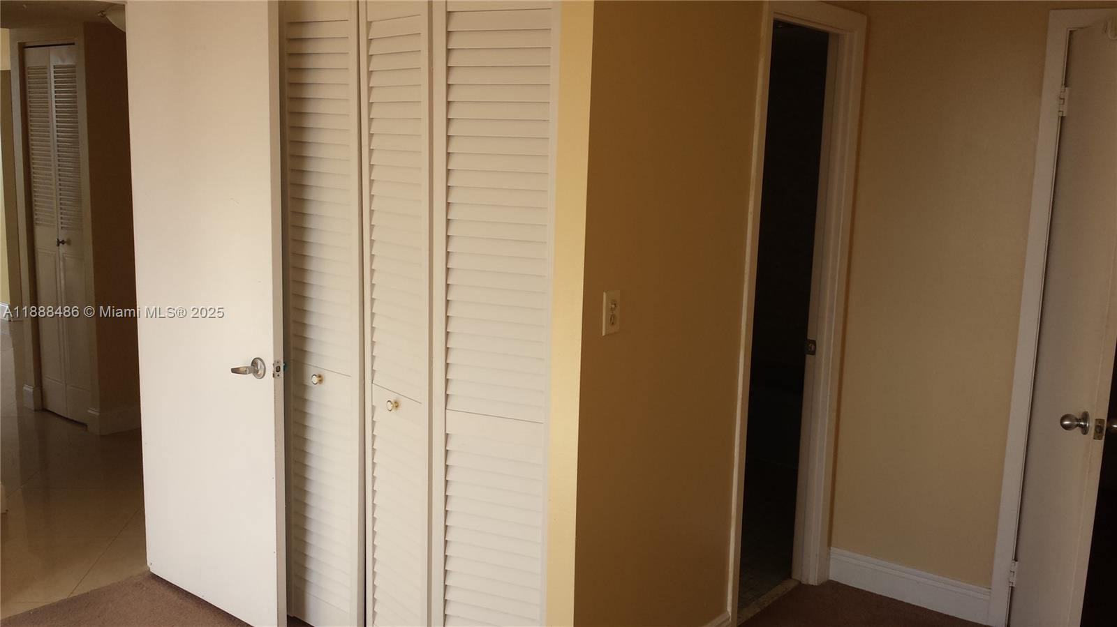 2750 Northeast 183rd Street, Unit 2305 Aventura, FL 33160 - Photo 27 of 31