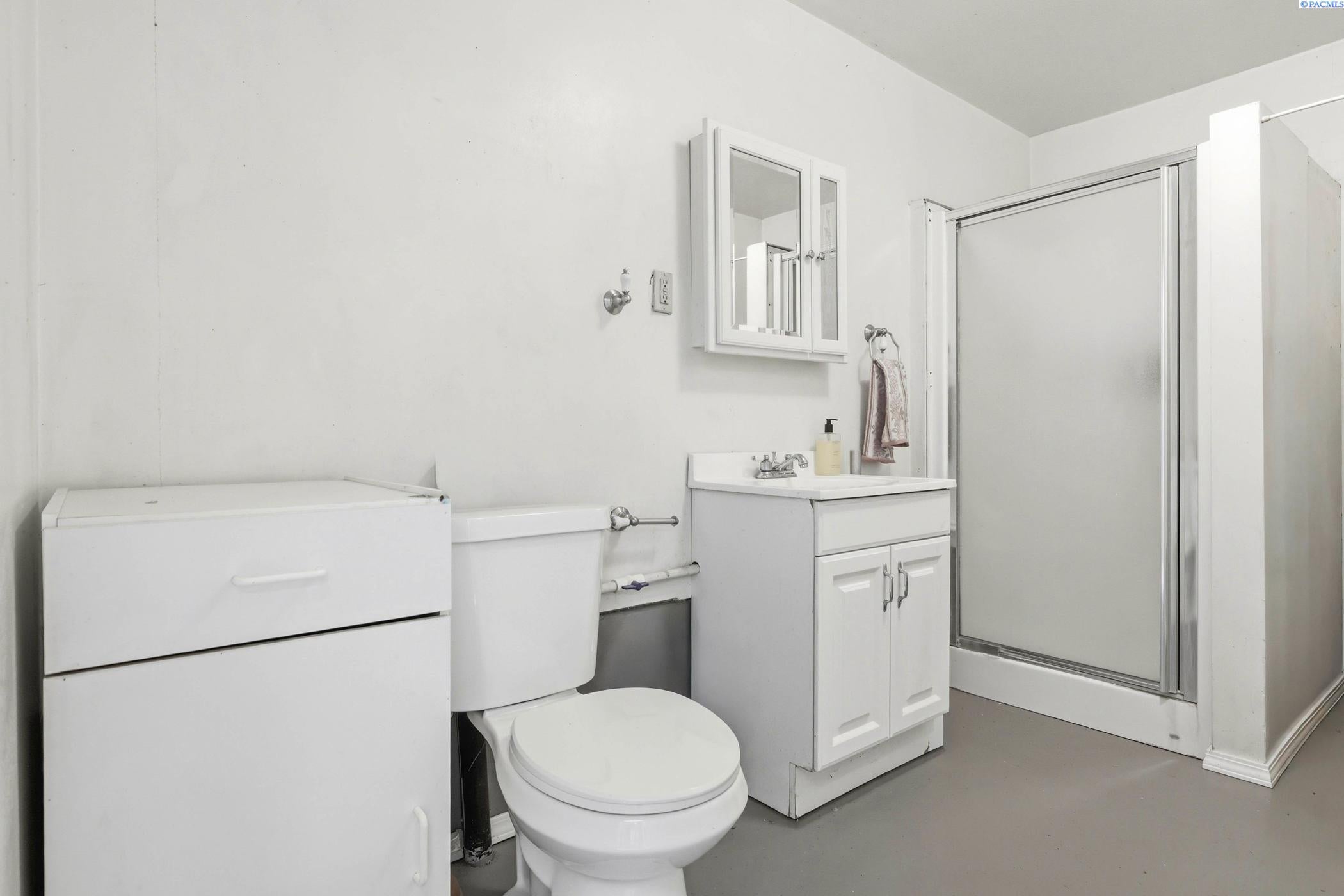 201005 East Bowles Road Kennewick, WA 99337 - Photo 24 of 44 Gallery Image 24